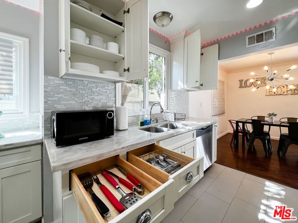 7553 Garden Grove Avenue Property Photo 16