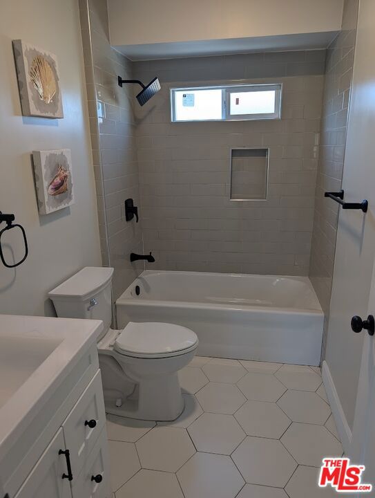 1722 W 120th Street Property Photo 8
