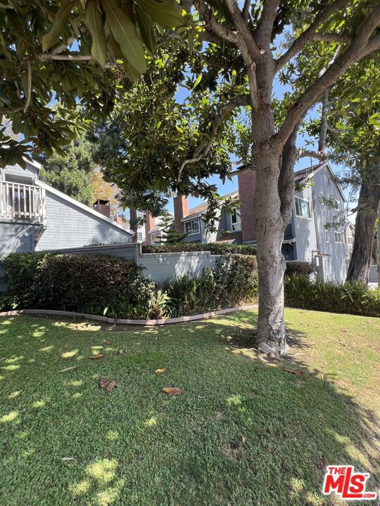 1917 Nelson Avenue G Property Photo 40