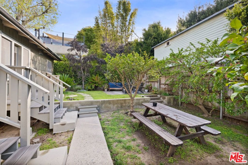 2609 1/4 3rd Street Property Photo 12