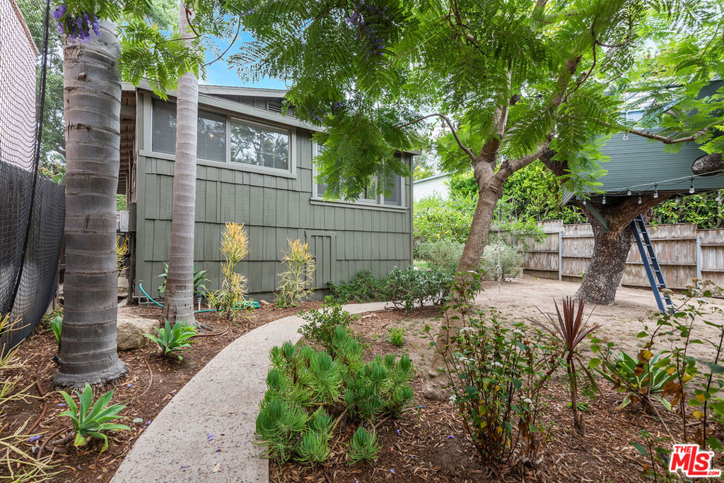 2609 1/4 3rd Street Property Photo 13