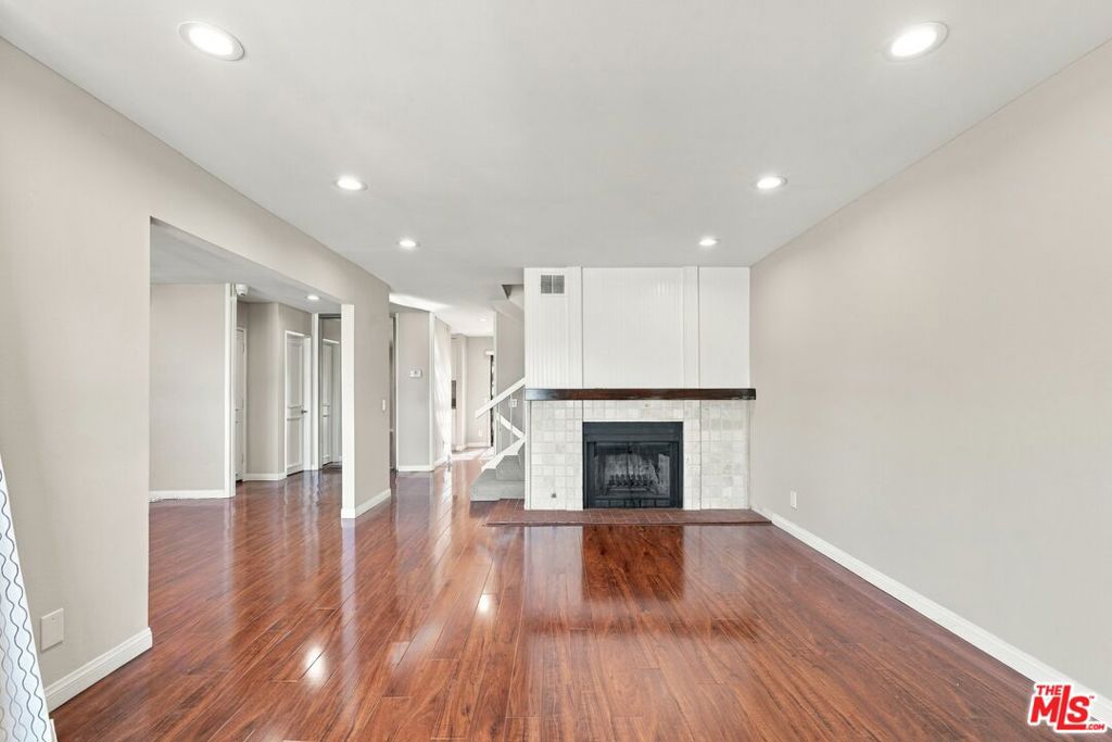 746 Portola Terrace Property Photo 6