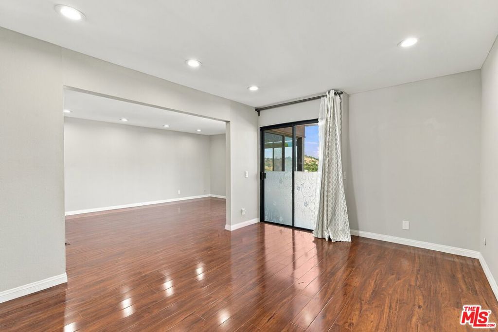 746 Portola Terrace Property Photo 9