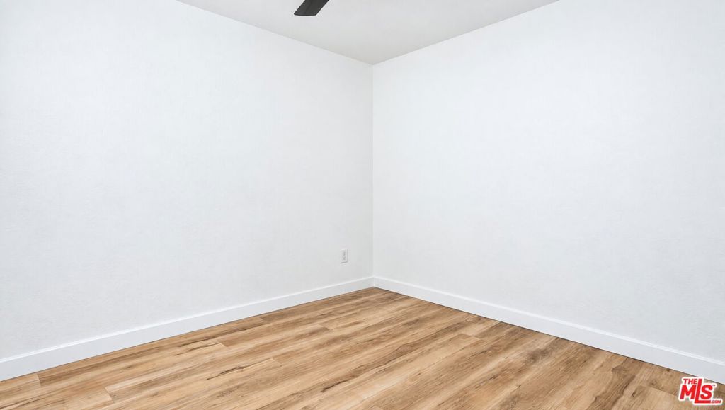 4055 Hamilton Street Back Unit Property Photo 12