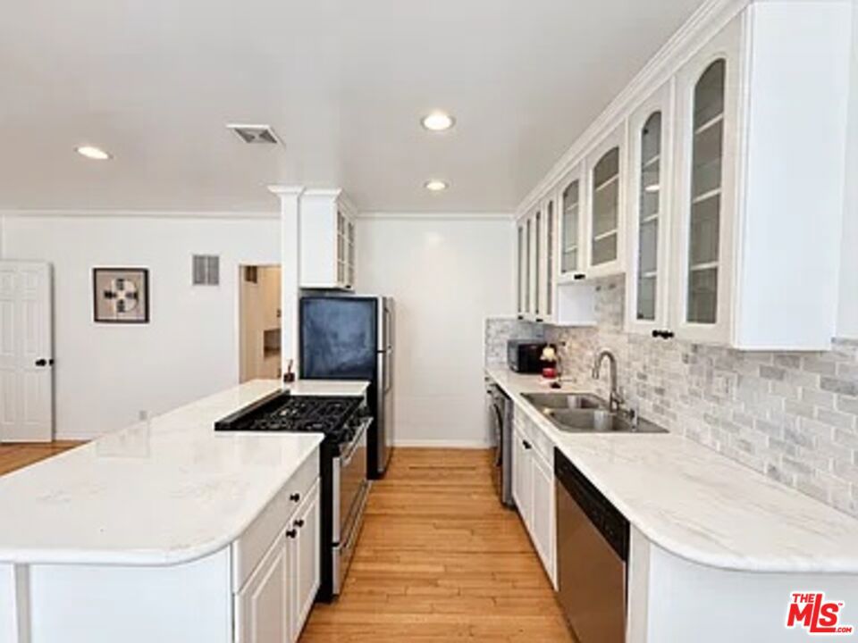 1111 11th Street 9 Property Photo 8