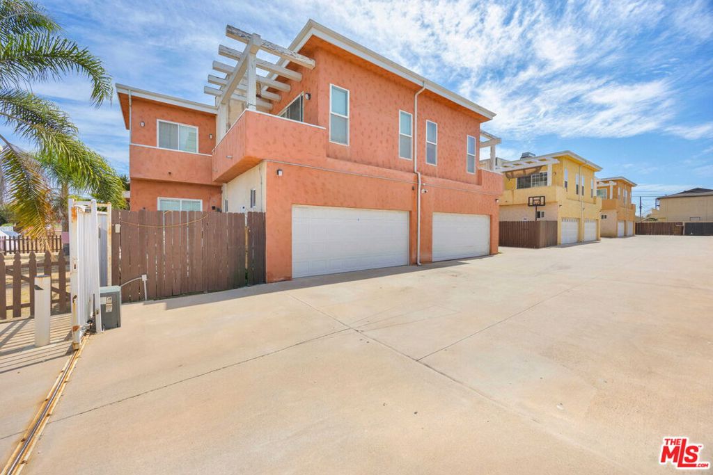 1612 W 146th Street Property Photo 2