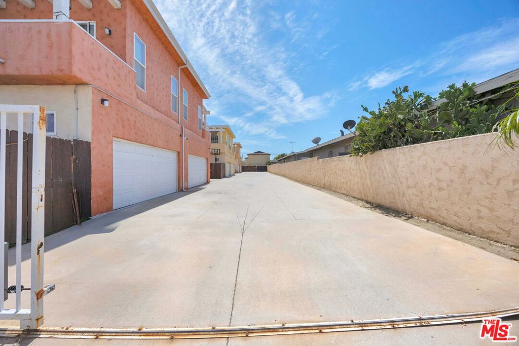 1612 W 146th Street Property Photo 12