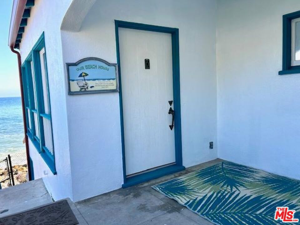 21746 Pacific Coast Highway Property Photo 3