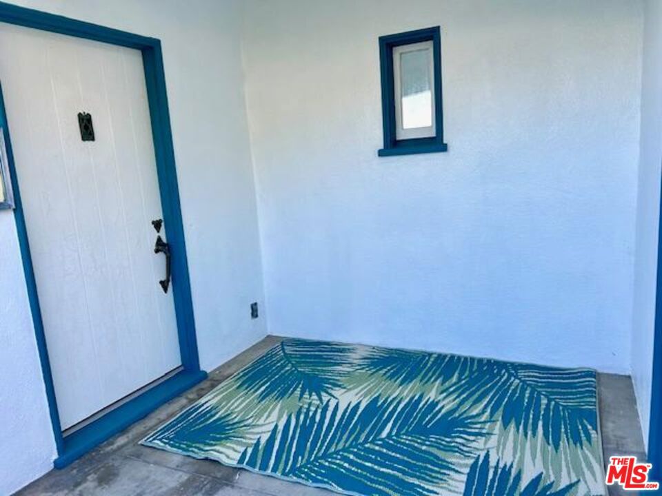 21746 Pacific Coast Highway Property Photo 4