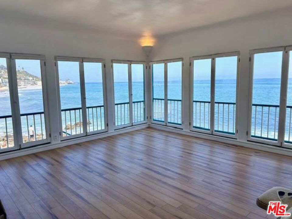 21746 Pacific Coast Highway Property Photo 5