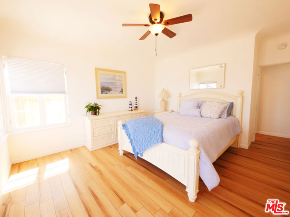 21746 Pacific Coast Highway Property Photo 8