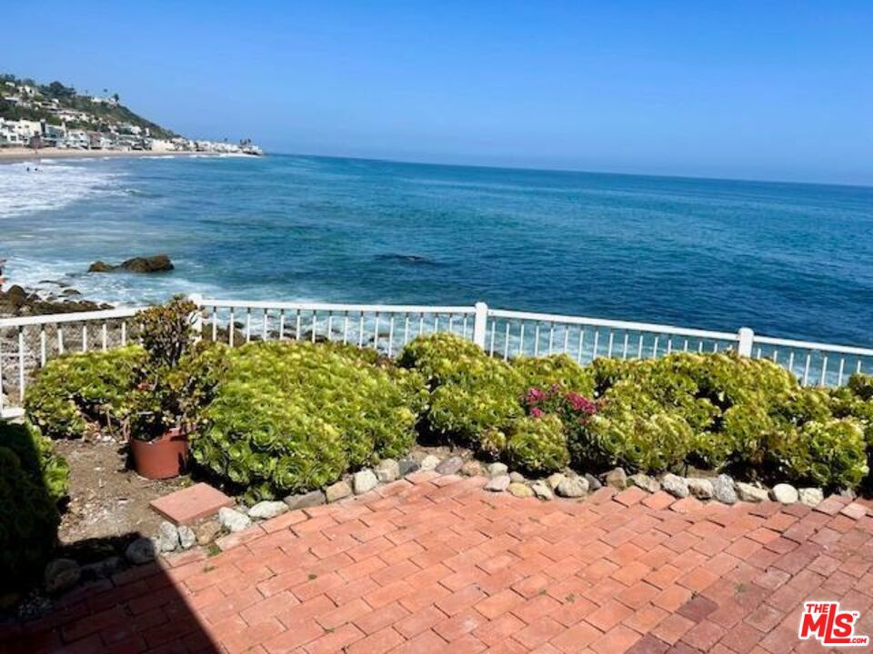 21746 Pacific Coast Highway Property Photo 25