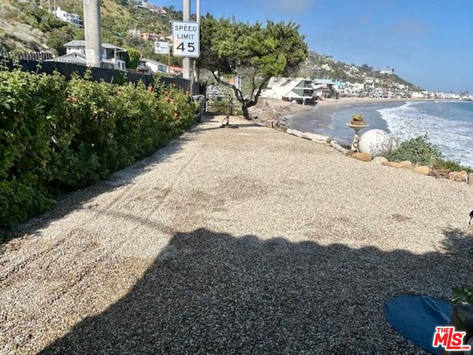 21746 Pacific Coast Highway Property Photo 26
