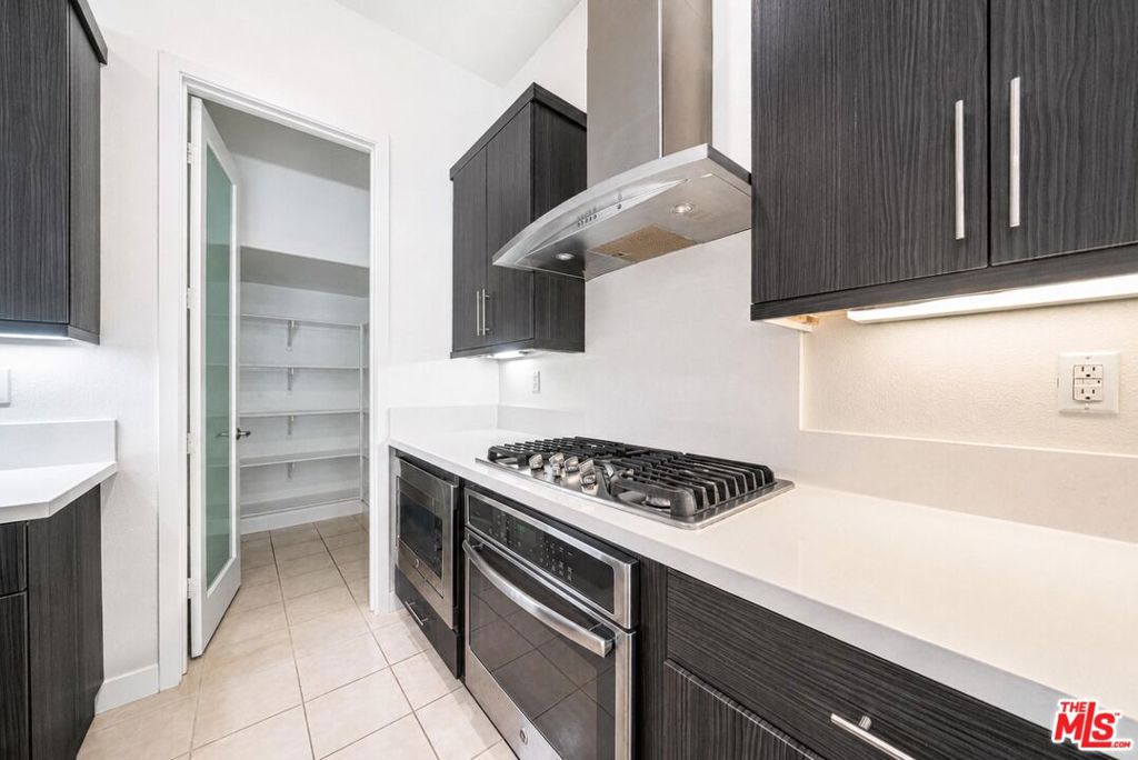 150 Newall Property Photo 10