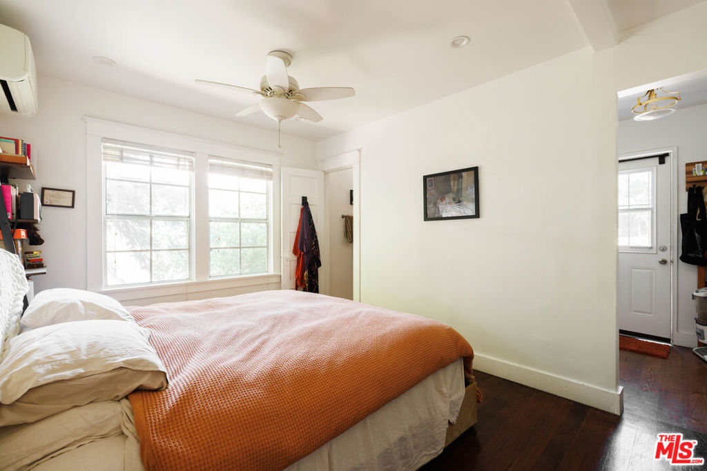 5009 Stratford Road Property Photo 17