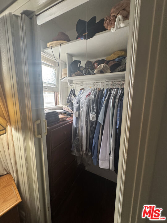 301 S Norton Avenue Property Photo 14