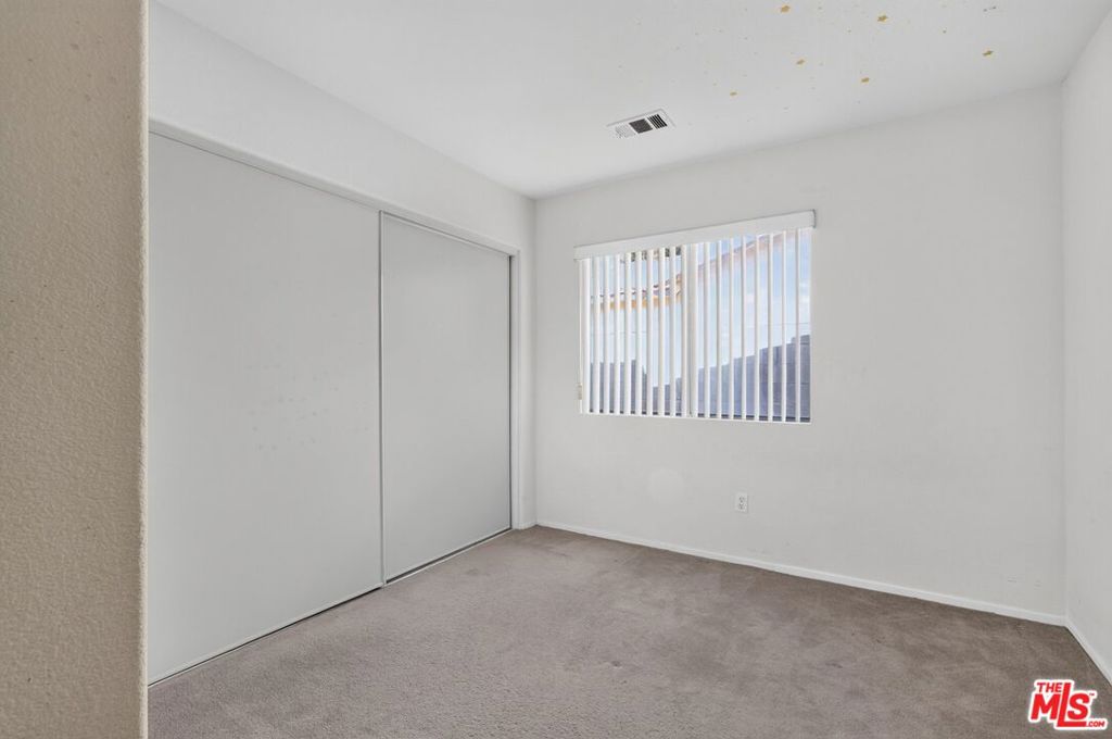 1657 Clyde Street Property Photo 16