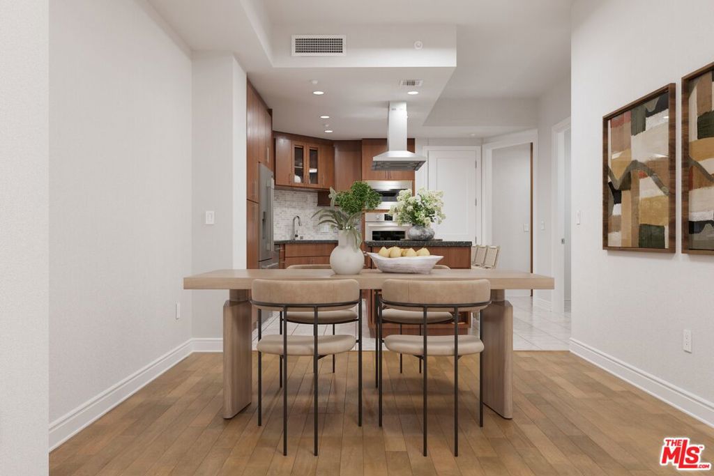 10700 Wilshire Boulevard 406 Property Photo 4