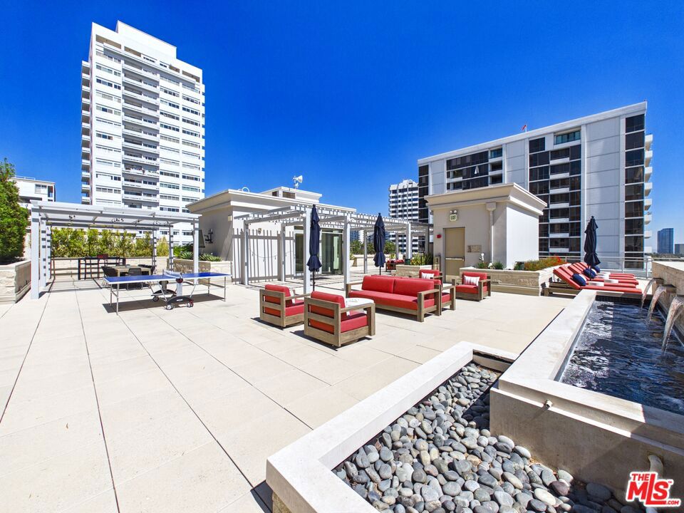 10700 Wilshire Boulevard 406 Property Photo 26