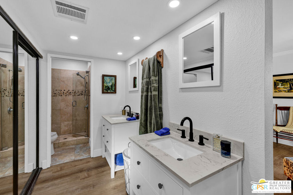 1725 N Via Miraleste 2118 Property Photo 17