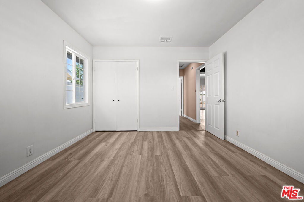 5355 N Delta Street Property Photo 21