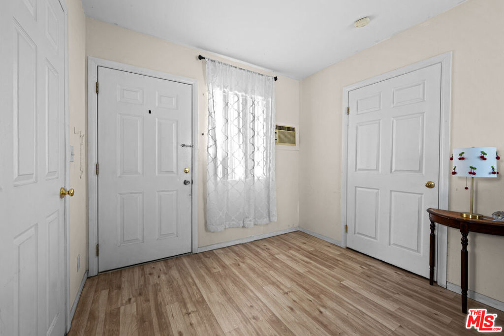 5355 N Delta Street Property Photo 32