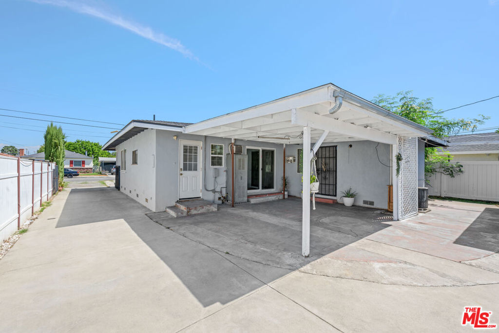 5355 N Delta Street Property Photo 34