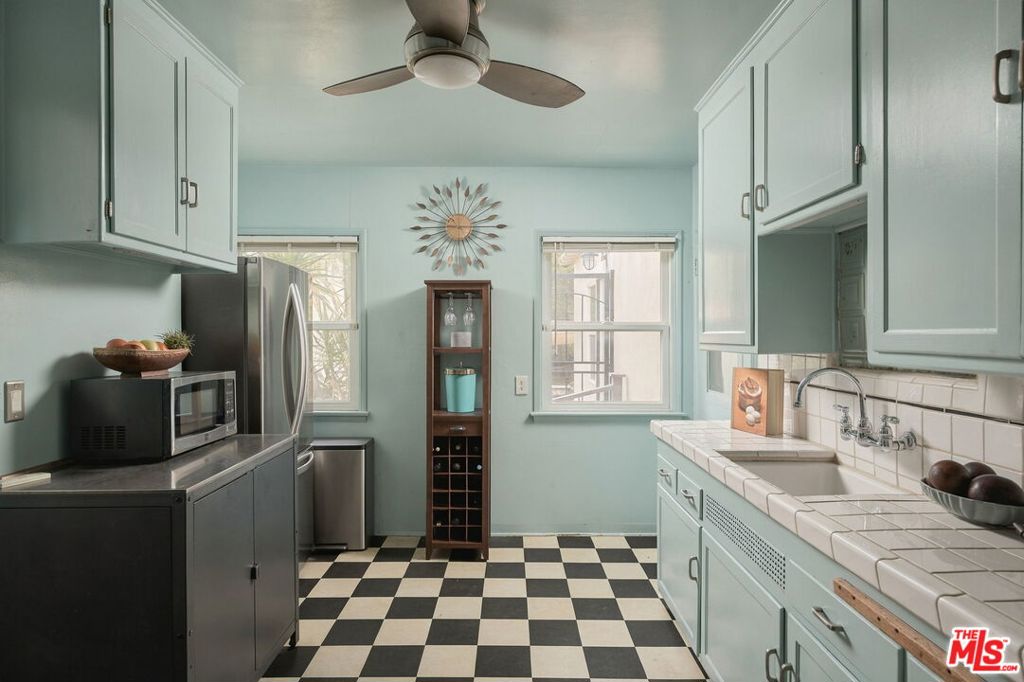 1833 Armacost Avenue Property Photo 13