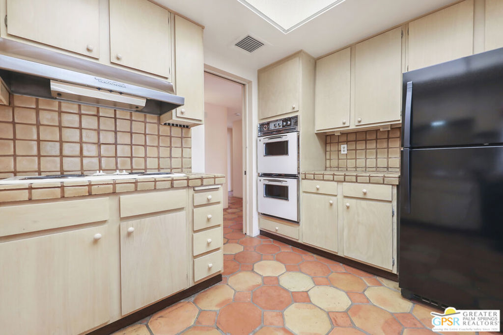 900 Island Drive 113 Property Photo 18