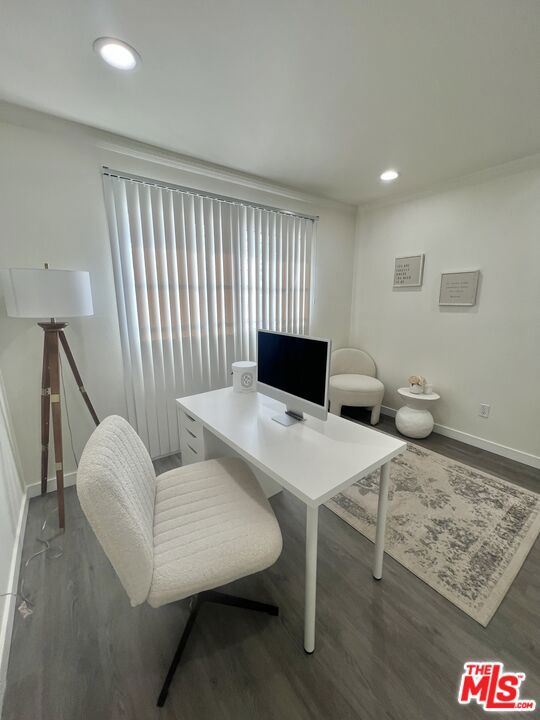 408 Burchett Street 5 Property Photo 8