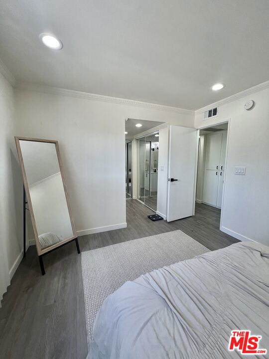 408 Burchett Street 5 Property Photo 10
