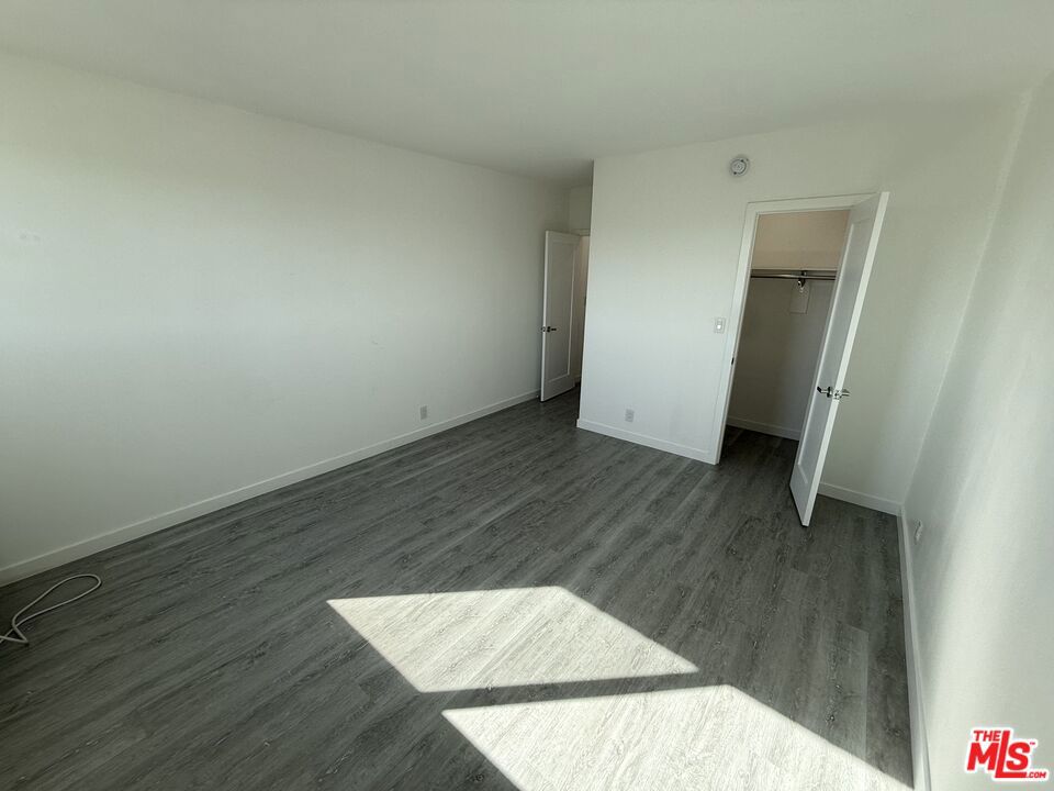 3461 Waverly Drive 306 Property Photo 12