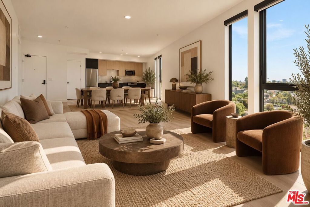 3004 Sunset Boulevard 520 Property Photo 1
