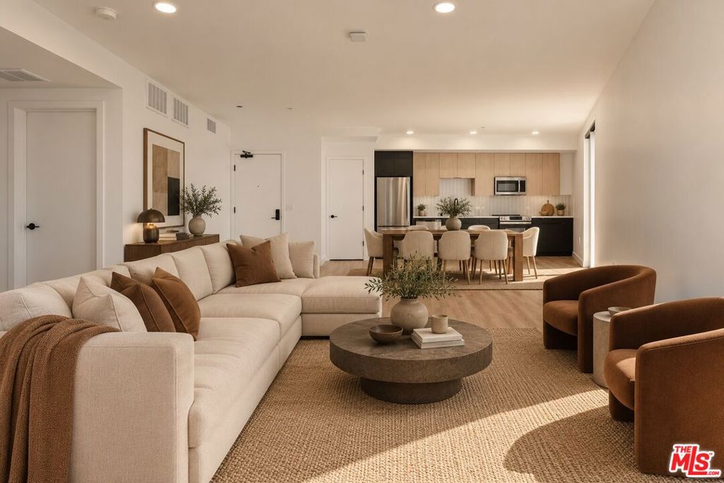 3004 Sunset Boulevard 520 Property Photo 2