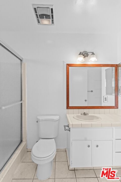 4610 Densmore Avenue 12 Property Photo 18