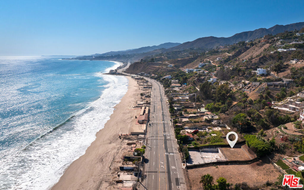 21415 Pacific Coast Highway Property Photo 2