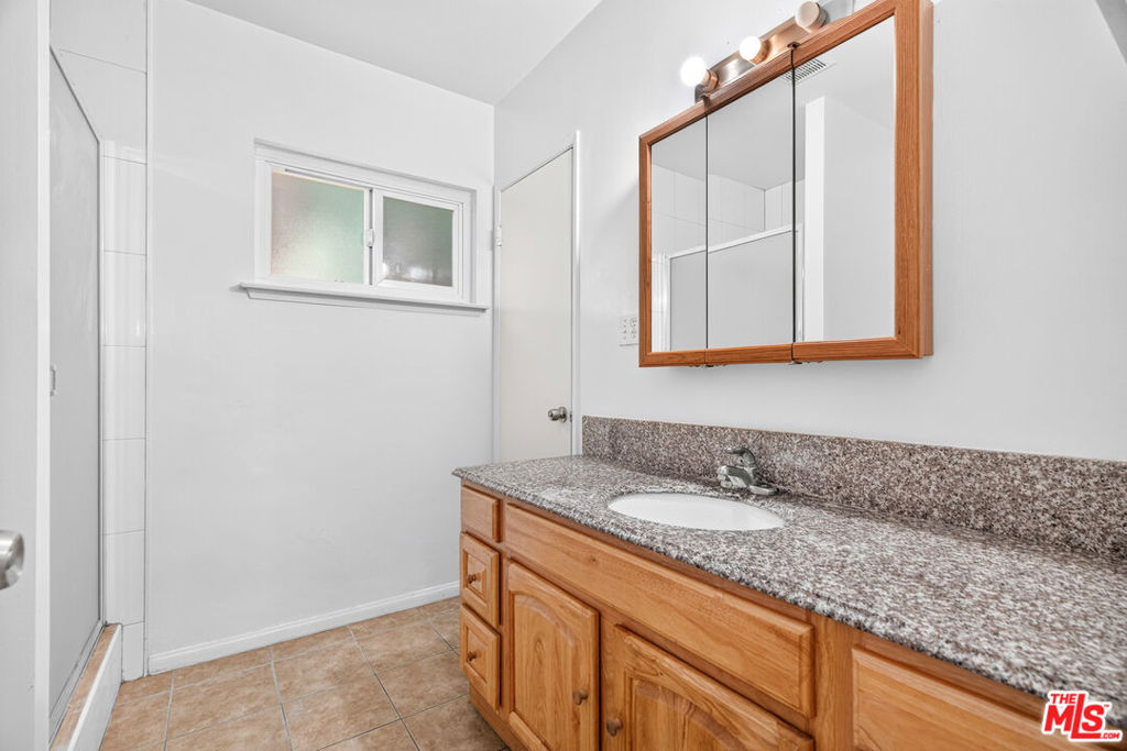 1320 W Farlington Street Property Photo 20