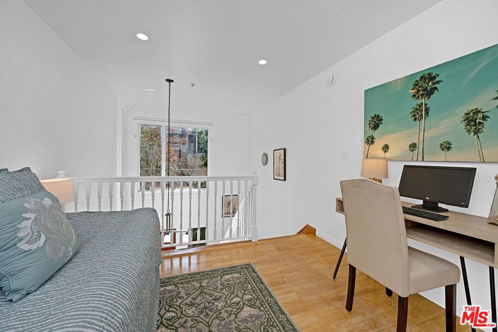 121 Strand Street 13 Property Photo 10