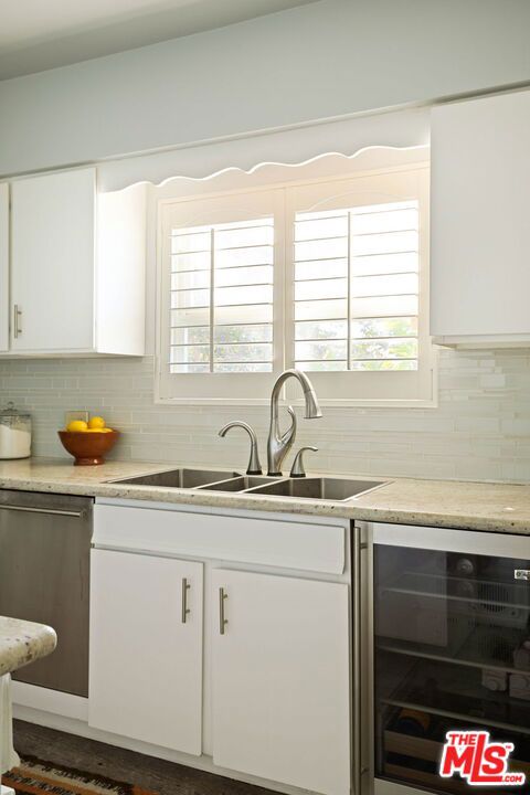 2533 Lombardy Boulevard Property Photo 13