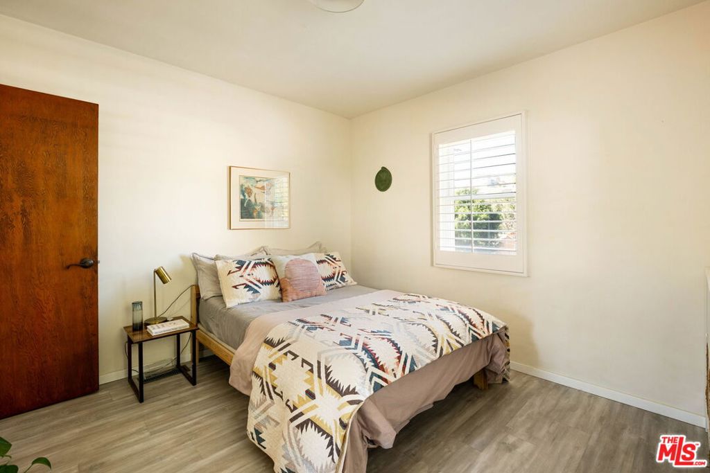2533 Lombardy Boulevard Property Photo 21