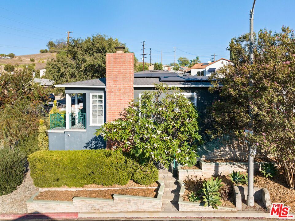 2533 Lombardy Boulevard Property Photo 35