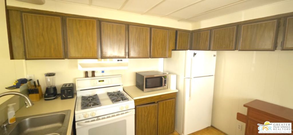 17850 Corkill Road 26 Property Photo 2