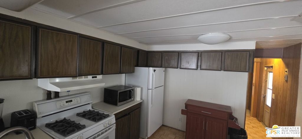 17850 Corkill Road 26 Property Photo 3