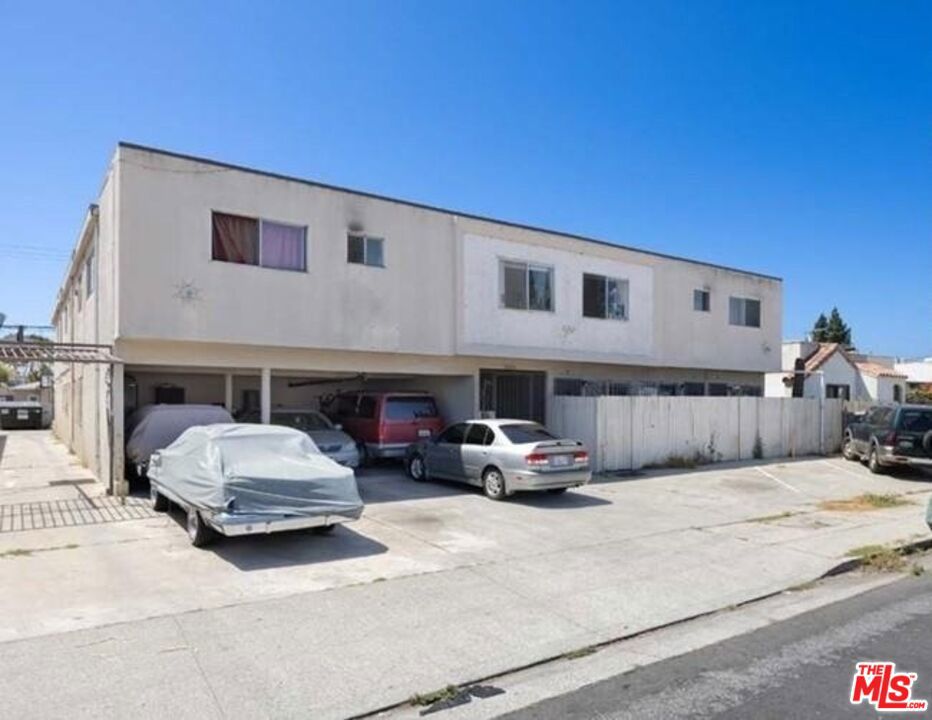 12420 Greene Avenue Property Photo 3