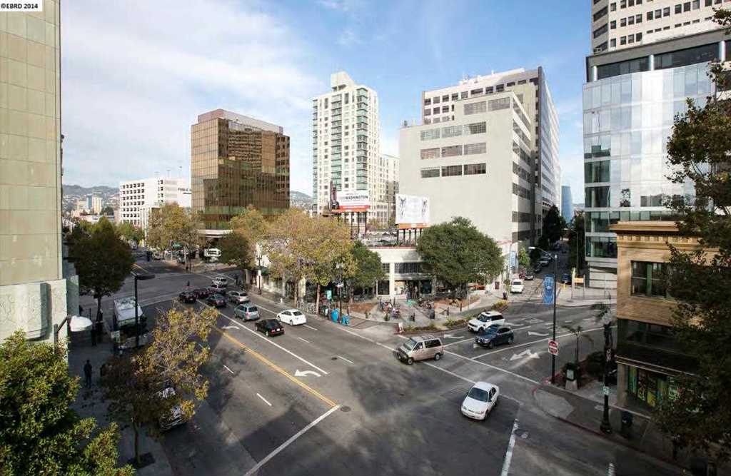 2131 Broadway Property Photo 2