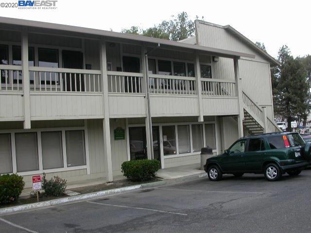 3524 Breakwater Ave Property Photo 1