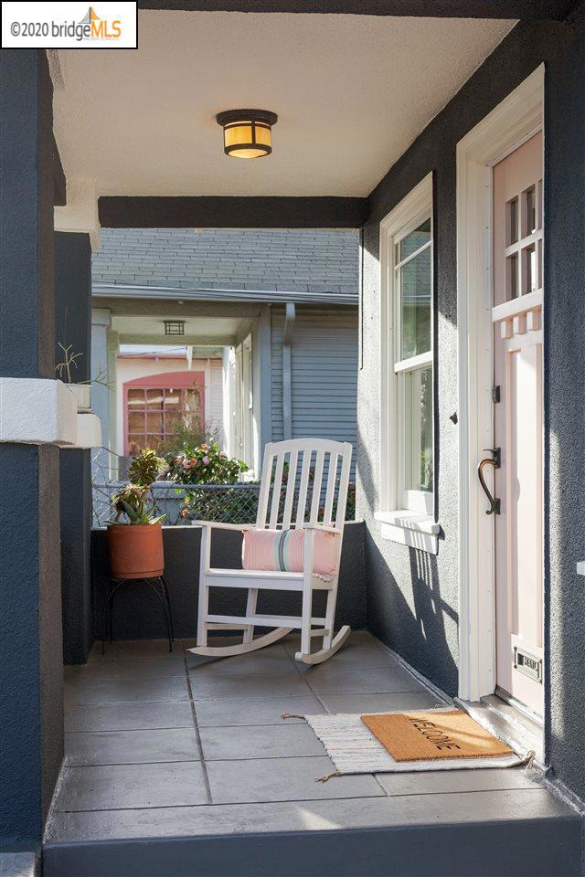 1227 Delaware St Property Photo 3