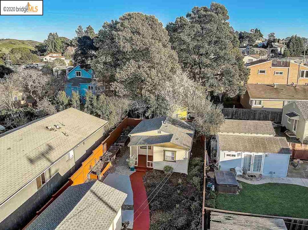 1529 Laurel Ave Property Photo 35