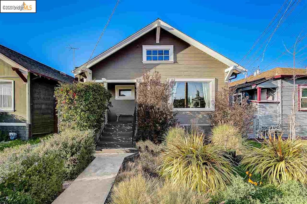 1042 61st St Property Photo 24