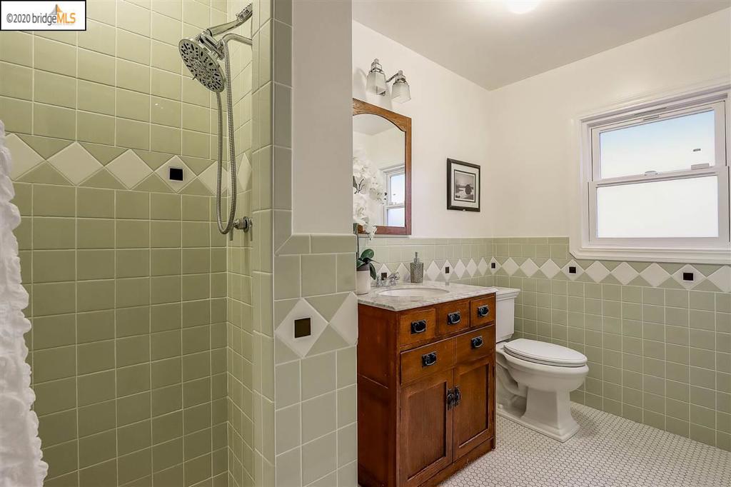 9332 Granada Ave Property Photo 14